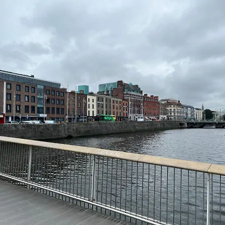 Sutcliffe House * Dublín