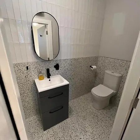 Apartment Sutcliffe House