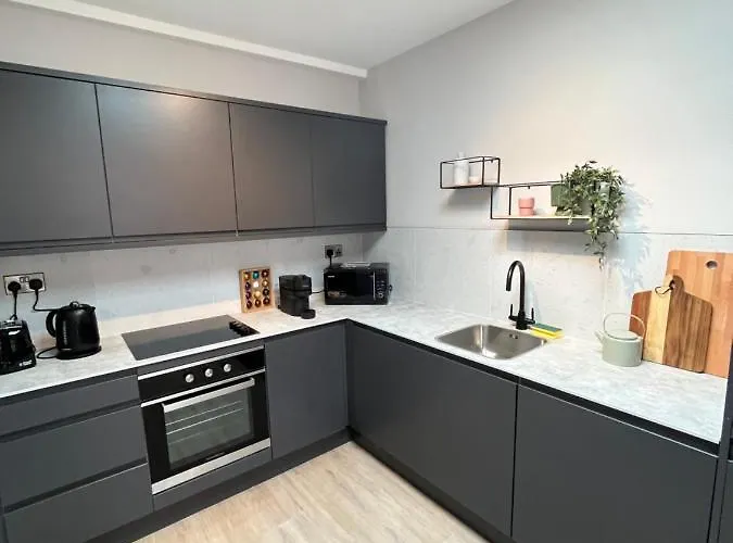 Sutcliffe House Апартаменты