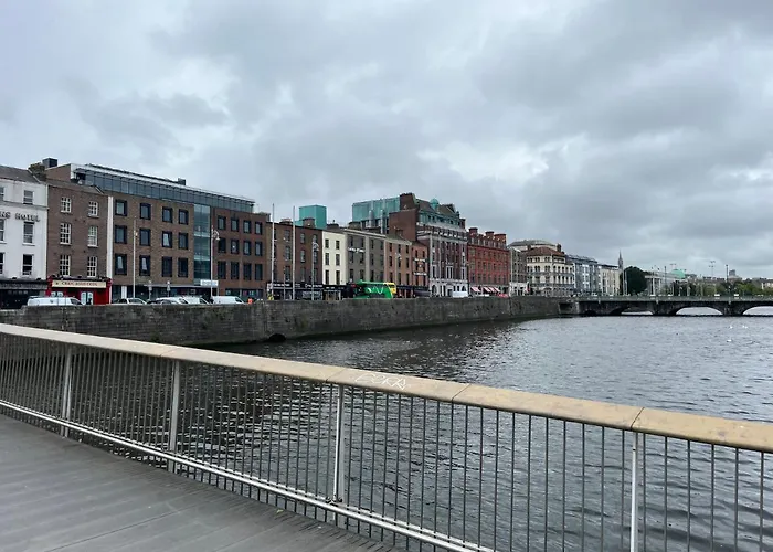 Sutcliffe House * Dublin