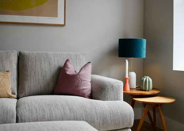 Sutcliffe House Апартаменты *