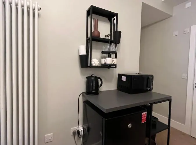 Sutcliffe House * Dublin