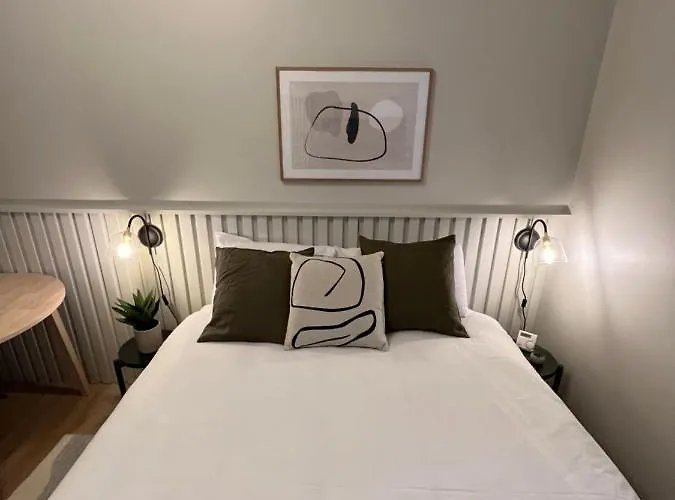 Sutcliffe House Апартаменты