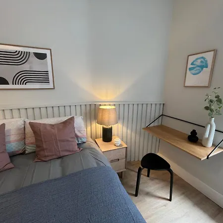 Daire Sutcliffe House Dublin